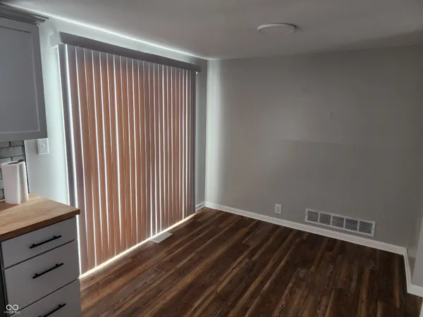 $250,000 | 8738 Walma Drive, Indianapolis, IN 46219