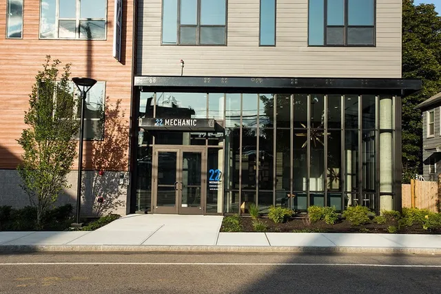 $2,875 | 22 Mechanic Street, Unit 308, Quincy, MA 02169