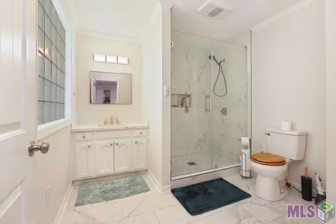 $430,000 | 42189 Highway 621, Gonzales, LA 70737