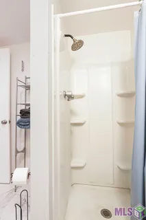 $430,000 | 42189 Highway 621, Gonzales, LA 70737