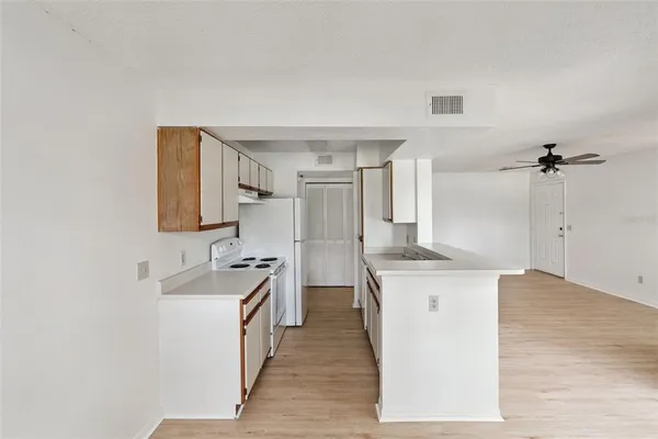 $118,495 | 1013 South Hiawassee Road, Unit 3626, Orlando, FL 32835