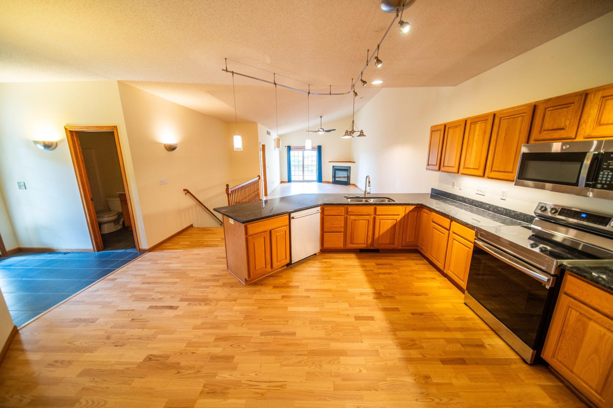 2862 Century Court Northeast Rochester, MN 55906 - Photo 7 of 62 Gallery Image 7
