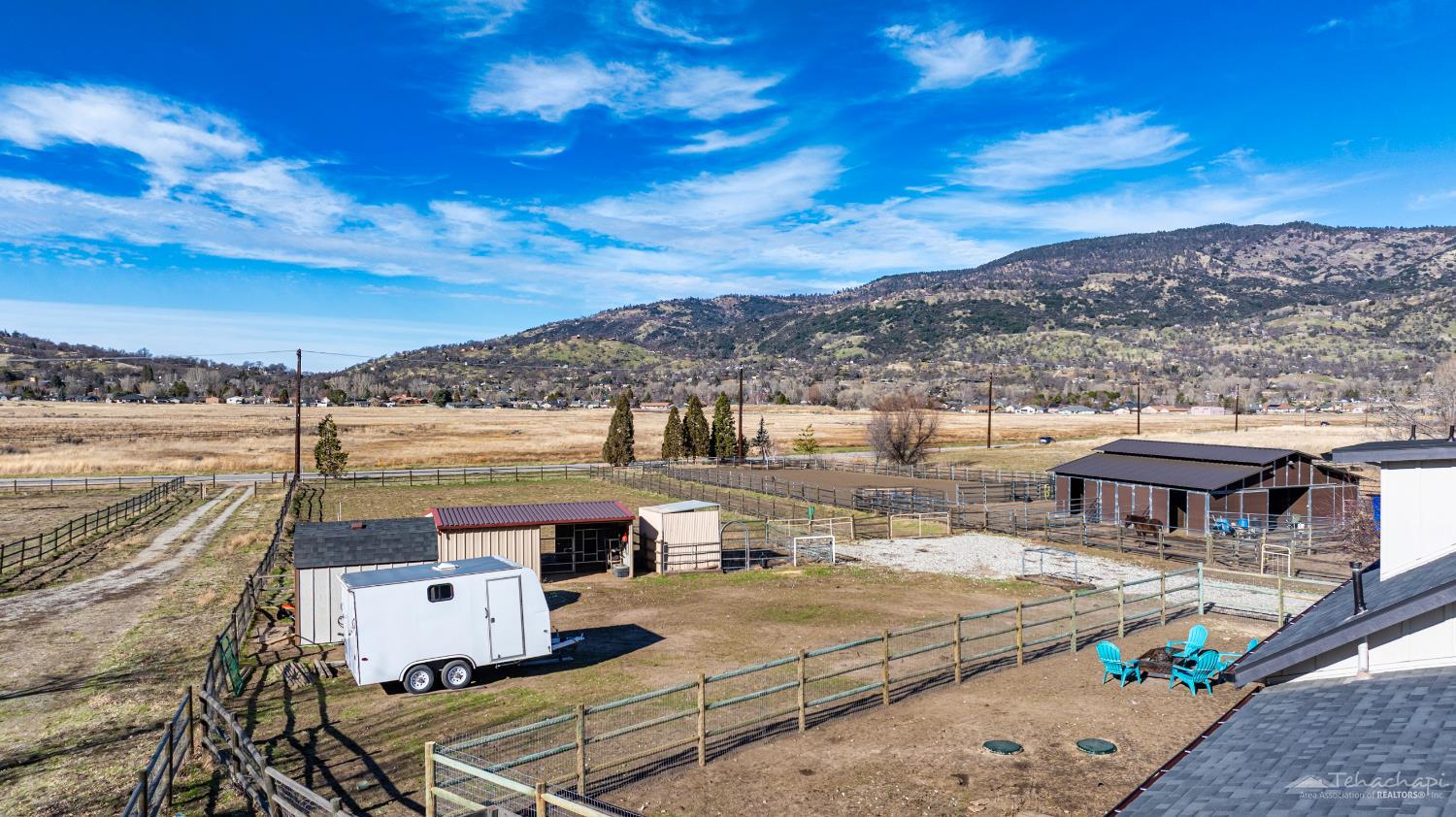 23001 Homestead Way Tehachapi, CA 93561 - Photo 35 of 45 Gallery Image 35