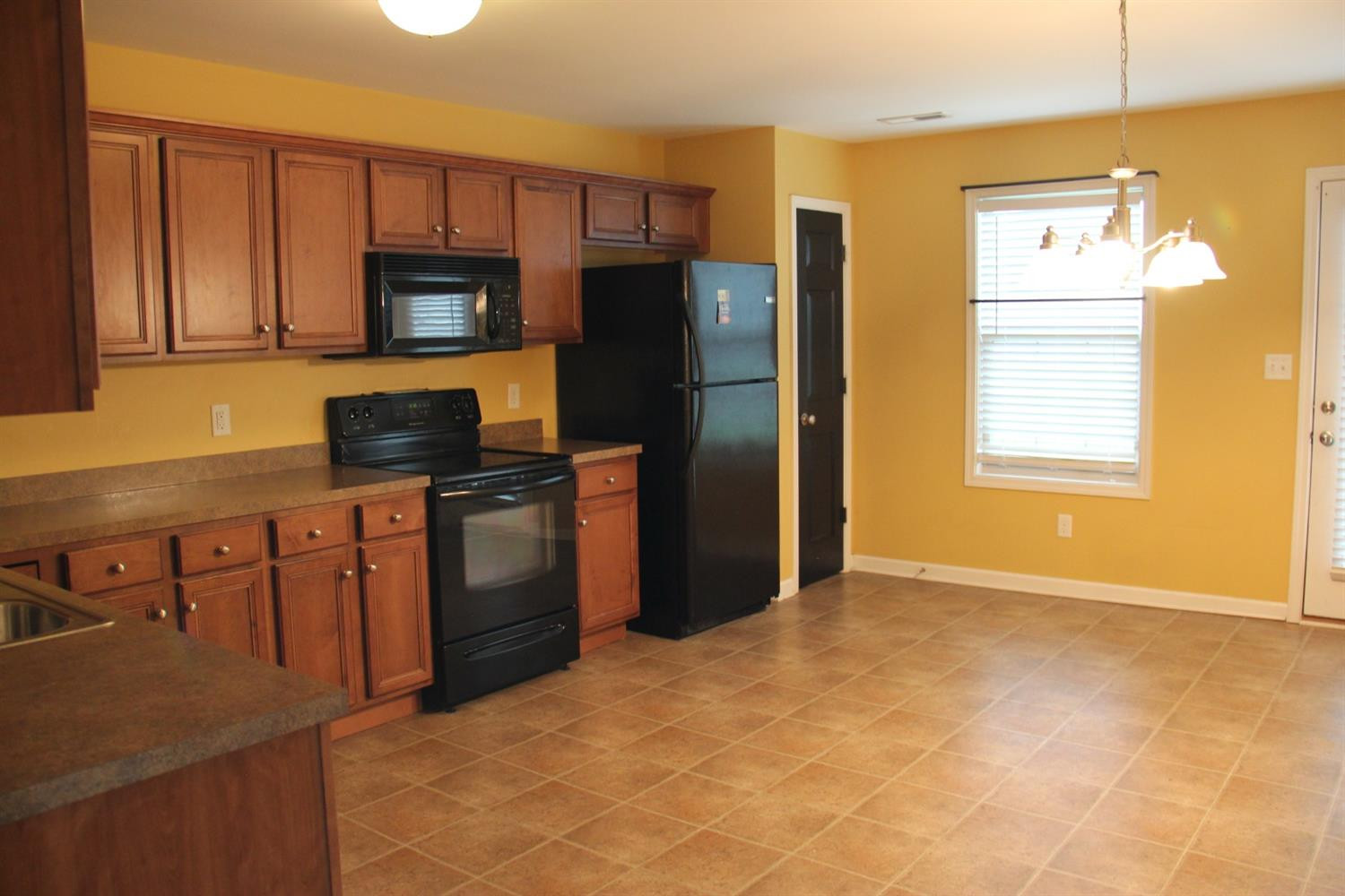 1709 Millbank Road Lexington, KY 40511 - Photo 4 of 17 Photo 4