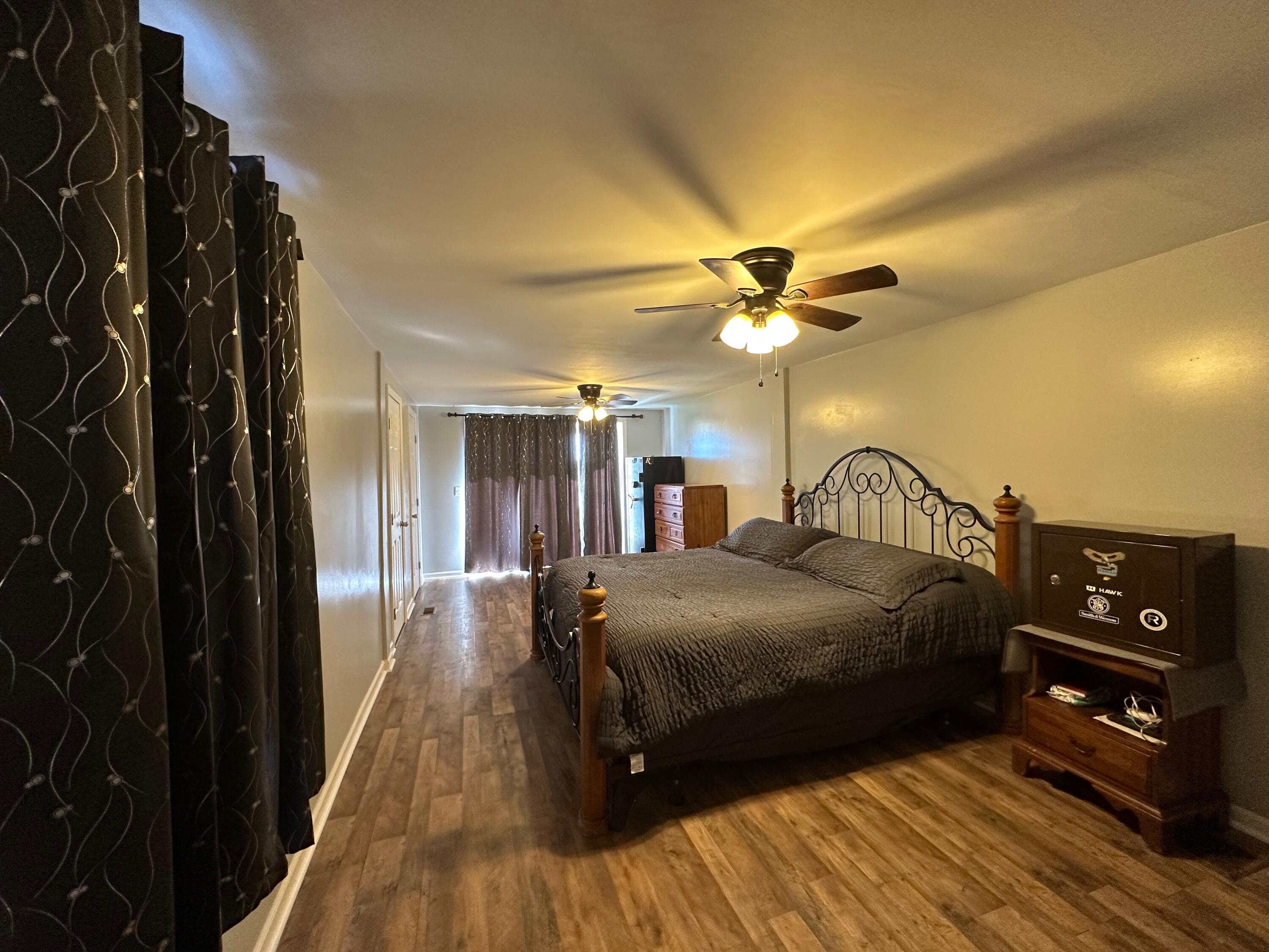 10367 Quaker Road Fredericktown, OH 43019 - Photo 19 of 34 Owner's Bedroom
