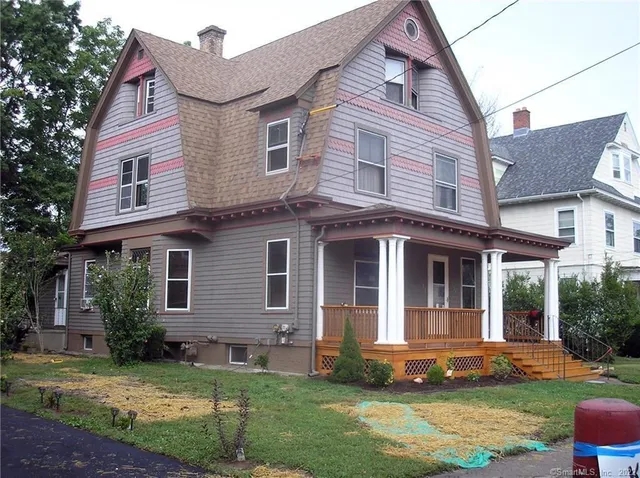 $1,500 | 133 Center Street, Unit 3, West Haven, CT 06516