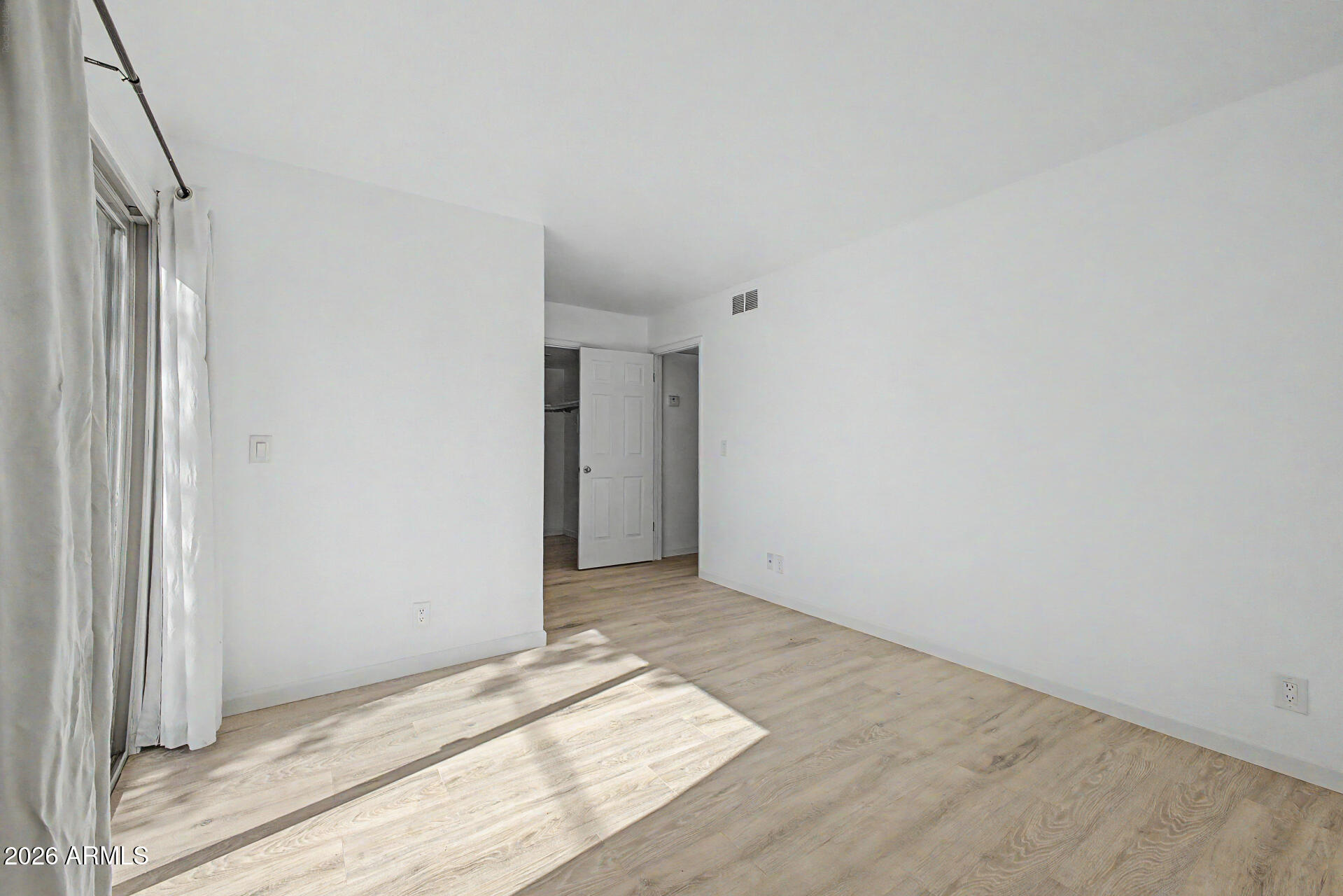 3422 North 12th Place Phoenix, AZ 85014 - Photo 14 of 49 a view of an empty room