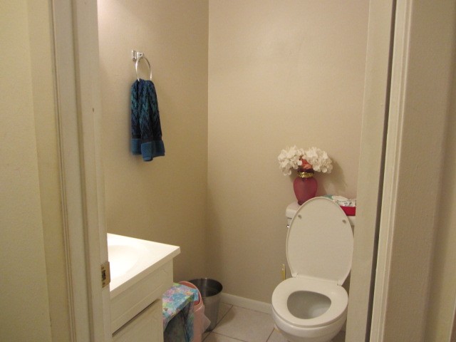 93 Deerfield Road Huntsville, TX 77340 - Photo 15 of 24 Half Bathroom