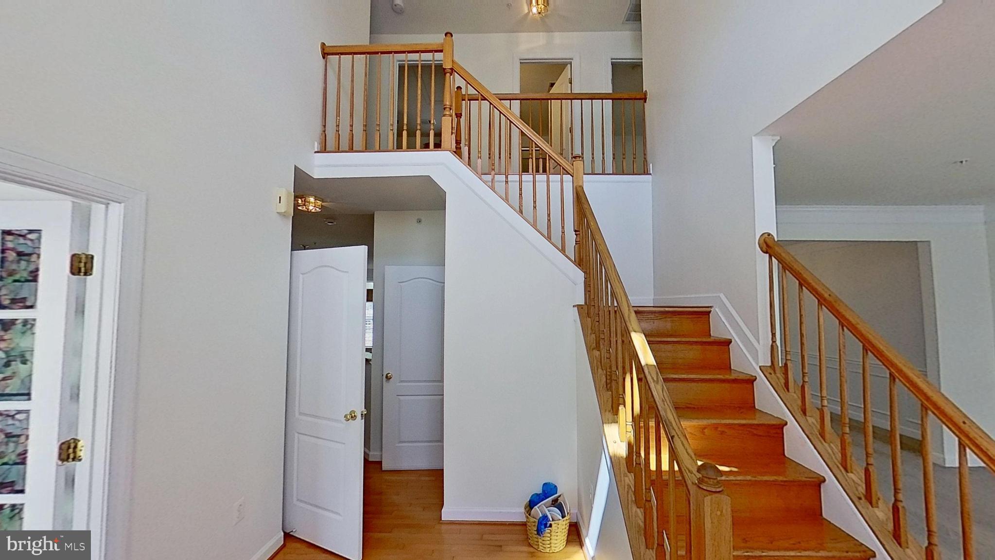 601 Accoton Drive Accokeek, MD 20607 - Photo 14 of 82 Foyer
