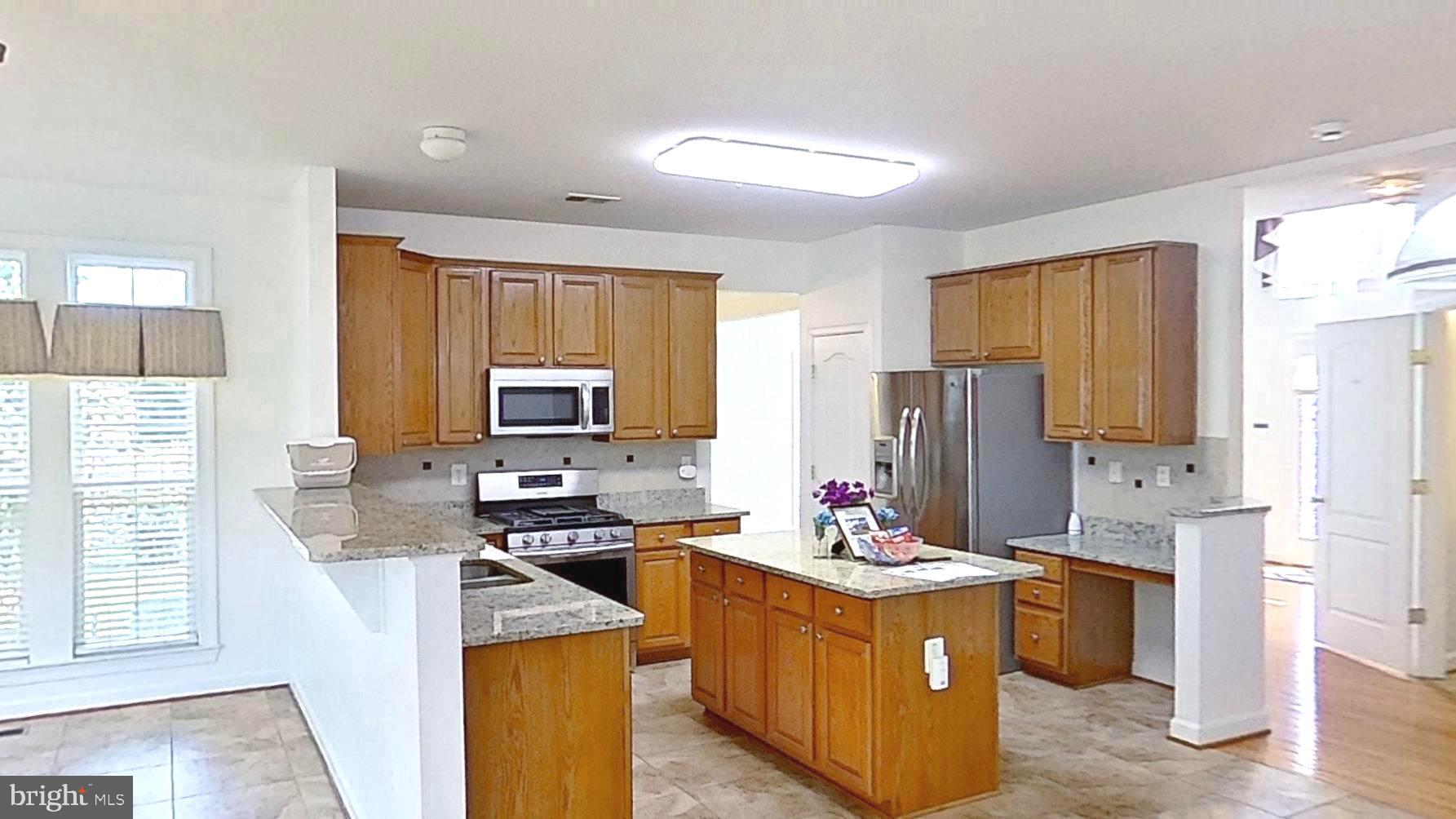 601 Accoton Drive Accokeek, MD 20607 - Photo 30 of 82 Kitchen #1 - Main Level