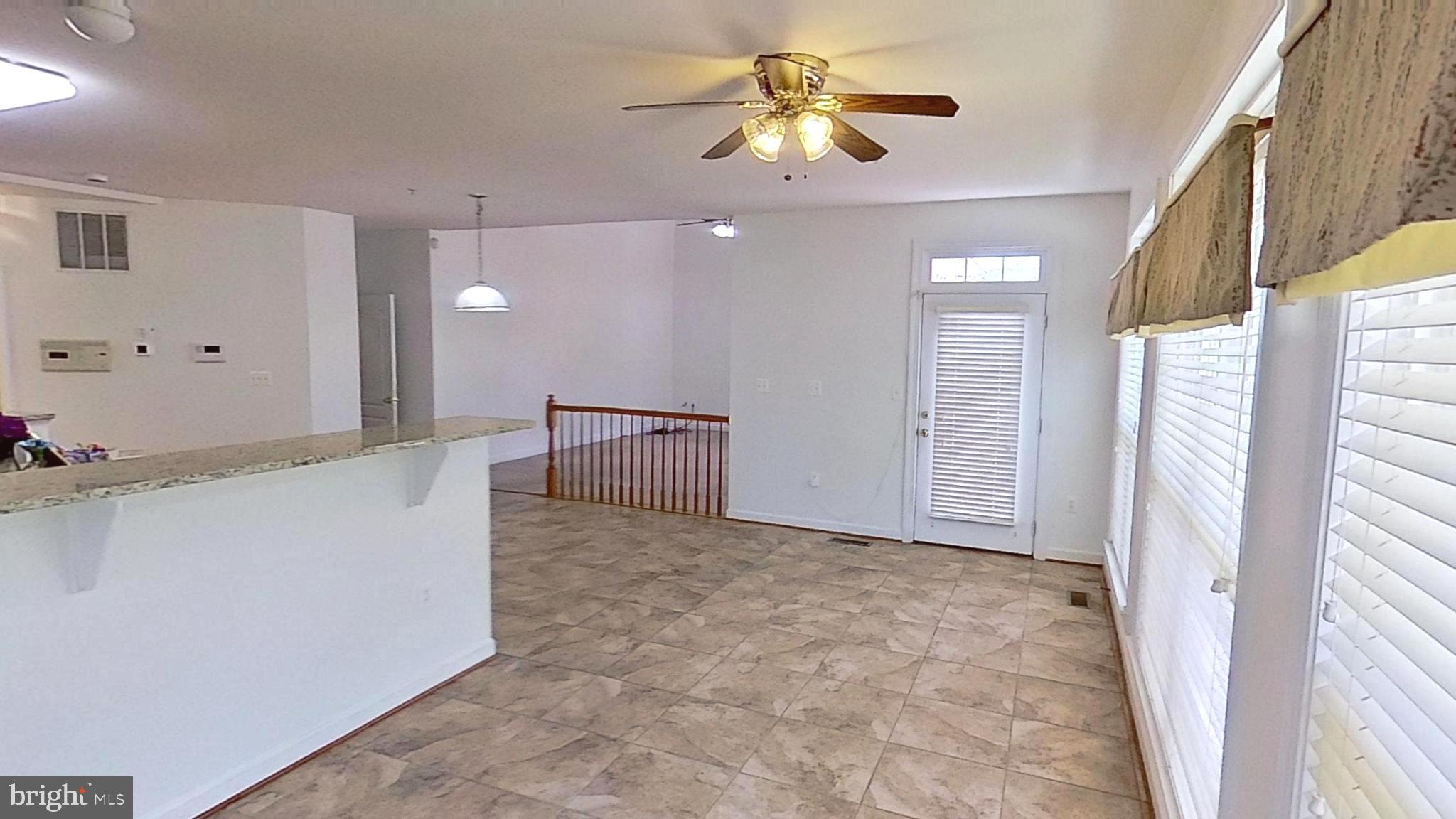 601 Accoton Drive Accokeek, MD 20607 - Photo 35 of 82 Breakfast Atrium