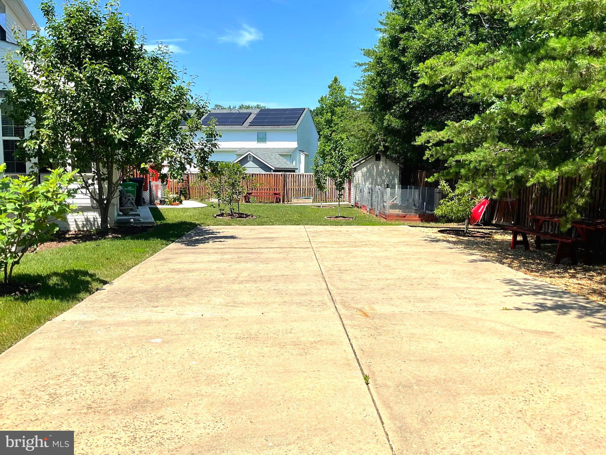 601 Accoton Drive Accokeek, MD 20607 - Photo 7 of 82 Basketball Court/Patio