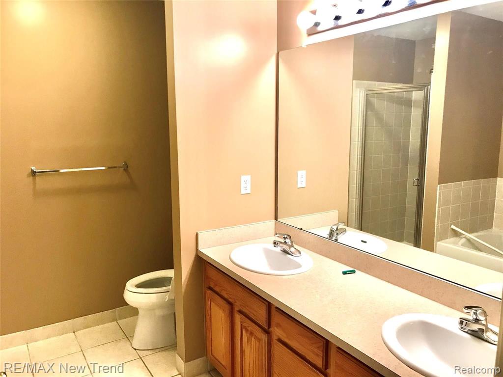 727 Cherry Orchard Road Canton, MI 48188 - Photo 12 of 22