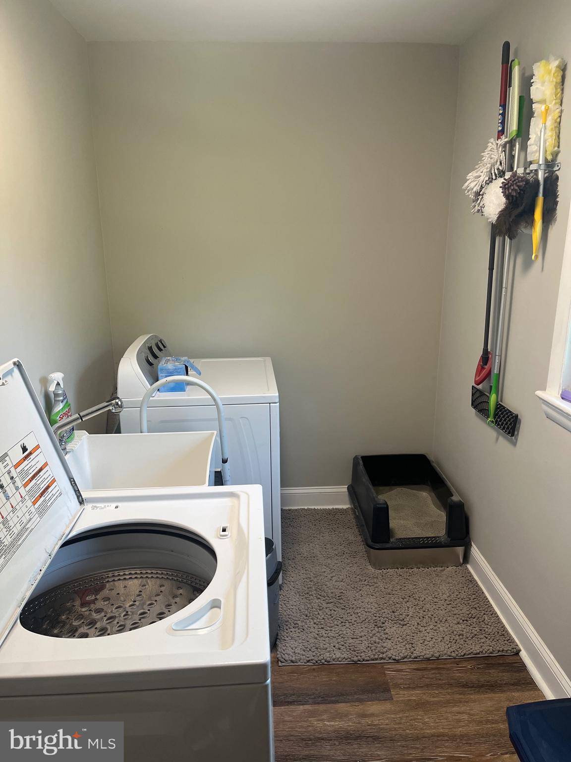 499 Prospect Road Warminster, PA 18974 - Photo 38 of 48 a washing machine sitting inside of a kitchen