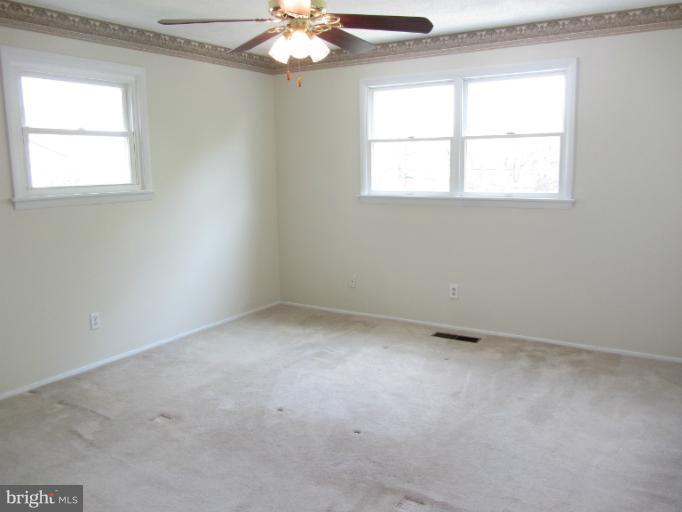 1521 National Road Rosedale, MD 21237 - Photo 13 of 30 Master Bedroom with Ceiling Fan