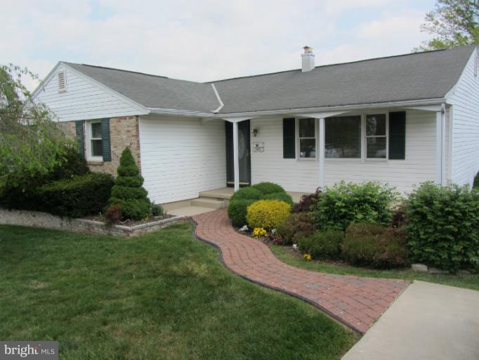 1521 National Road Rosedale, MD 21237 - Photo 28 of 30 Exterior (Front)