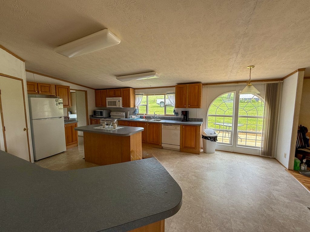 184 Hazelnut Lane Rural Retreat, VA 24368 - Photo 21 of 53 Gallery Image 21