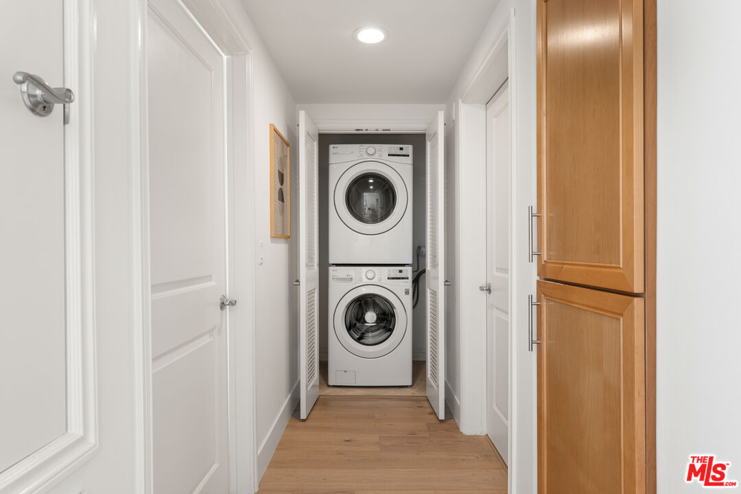 8238 West Manchester Avenue, Unit 405 Playa del Rey, CA 90293 - Photo 17 of 20