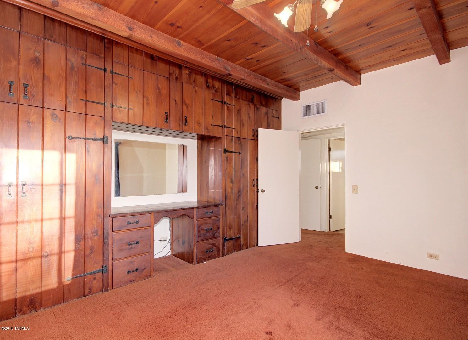 9207 East Magdalena Road Tucson, AZ 85710 - Photo 13 of 43 Gallery Image 13