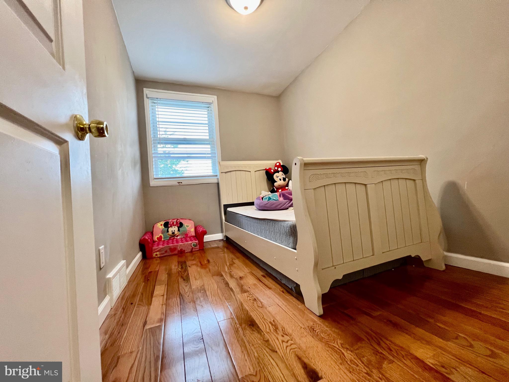 937 Grant Road Folcroft, PA 19032 - Photo 13 of 19