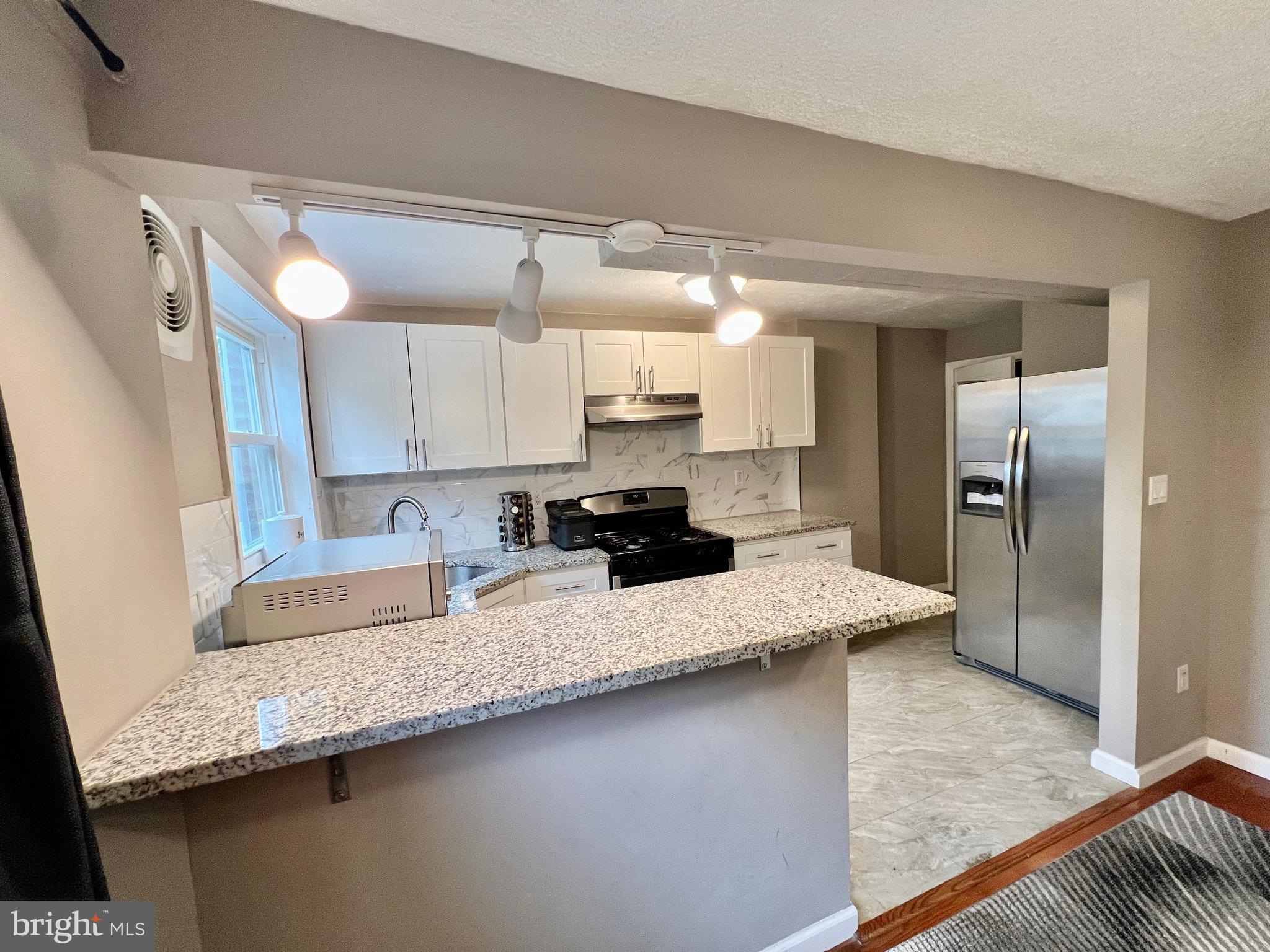 937 Grant Road Folcroft, PA 19032 - Photo 8 of 19