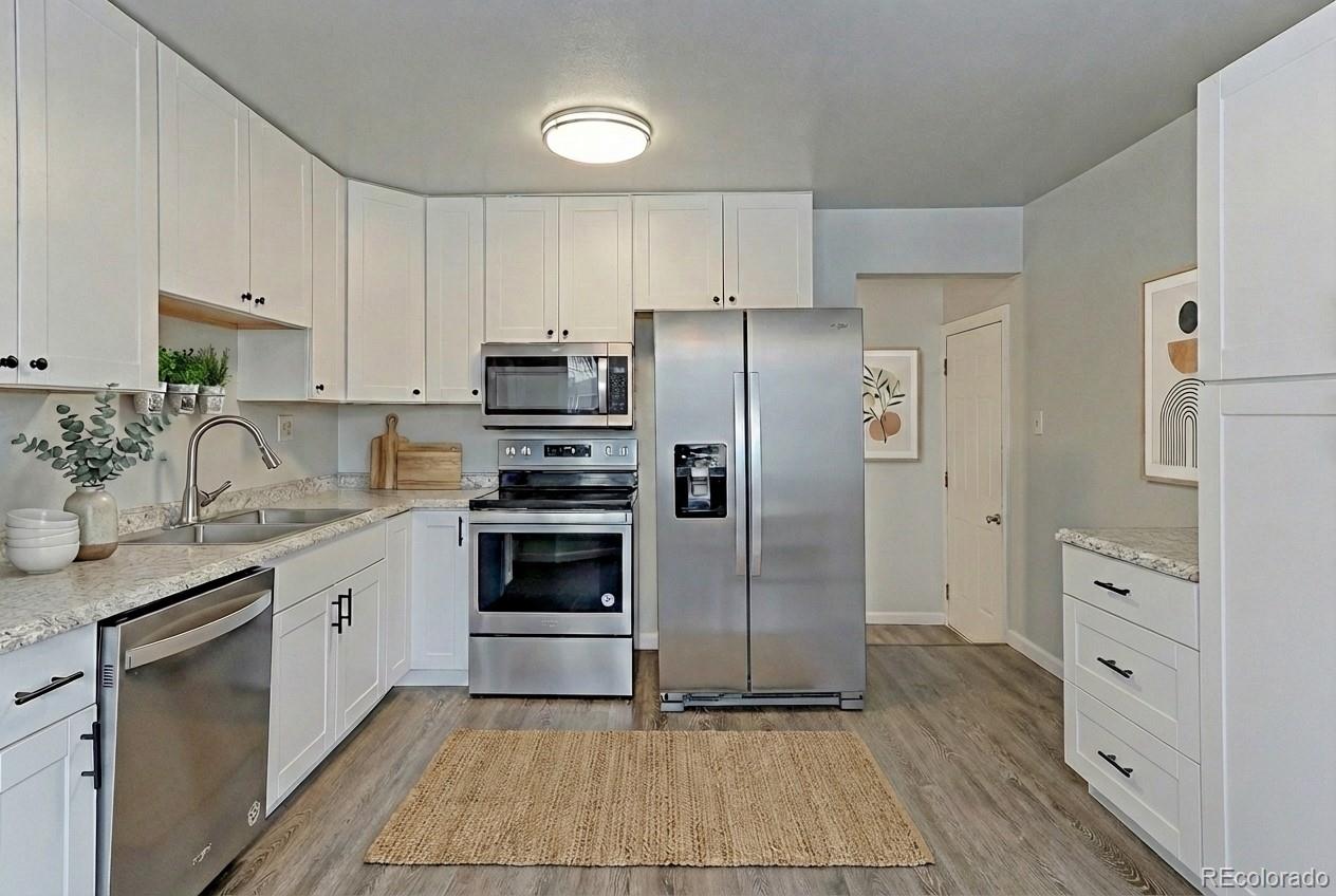 1622 41st Street Road Evans, CO 80620 - Photo 2 of 28