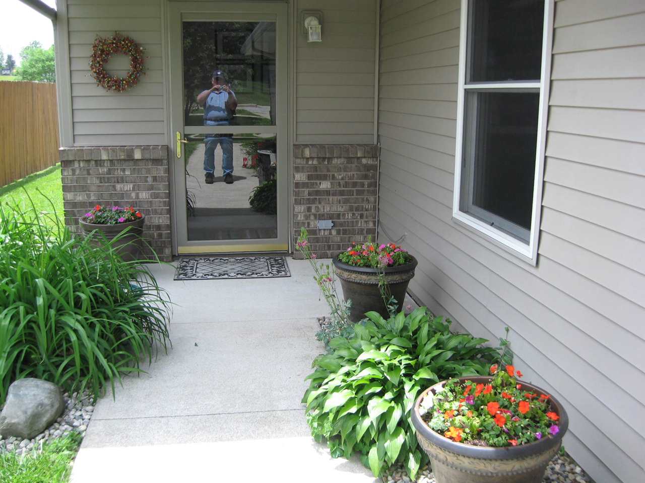 121 Fox Lake Road Angola, IN 46703 - Photo 2 of 13 Gallery Image 2