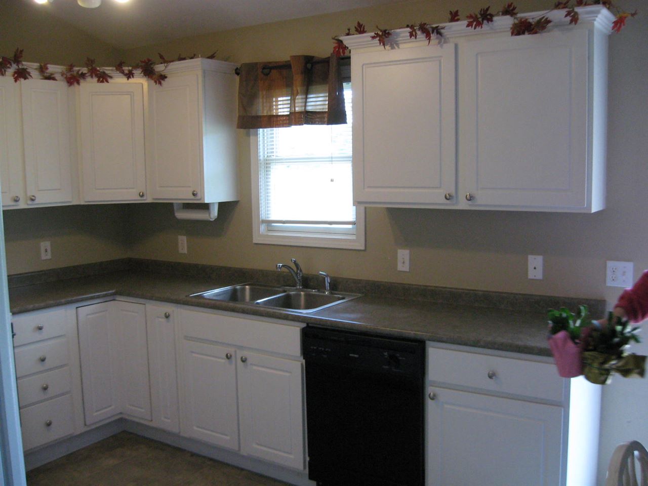121 Fox Lake Road Angola, IN 46703 - Photo 8 of 13 Gallery Image 8