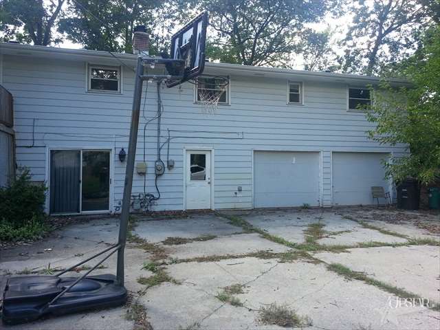 609 South Hadley Road Fort Wayne, IN 46804 - Photo 6 of 23