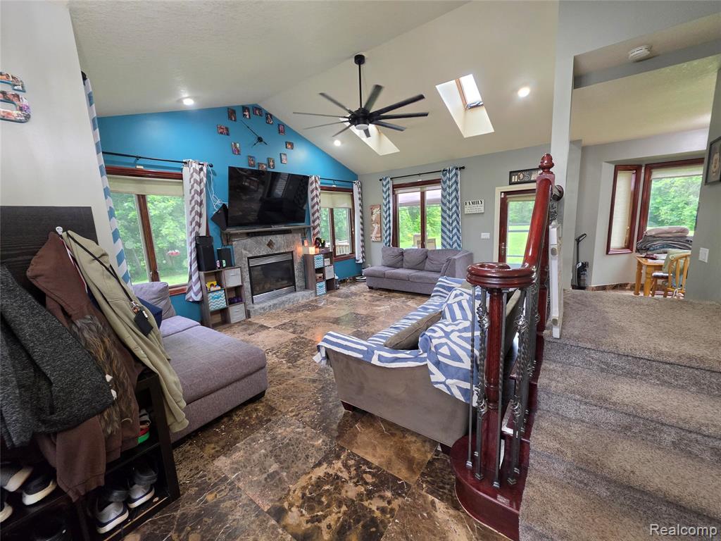 5150 West Carpenter Road Flint, MI 48504 - Photo 2 of 33