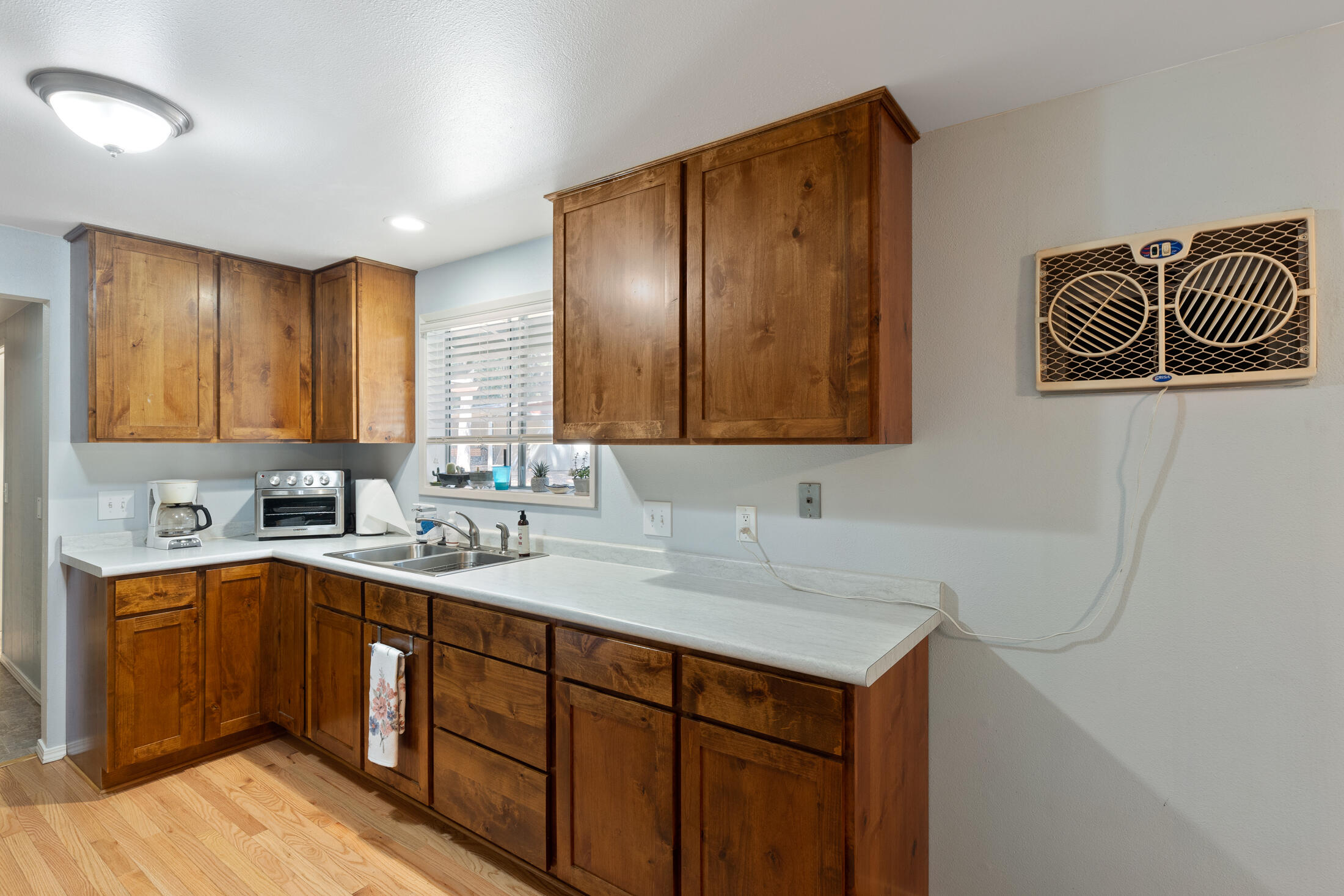 1740 Queens Branch Road Rogue River, OR 97537 - Photo 14 of 42 qb015