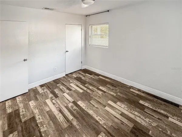 $2,000 | 1303 East Muriel Street, Orlando, FL 32806