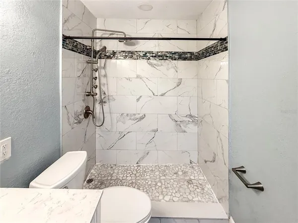 $2,000 | 1303 East Muriel Street, Orlando, FL 32806