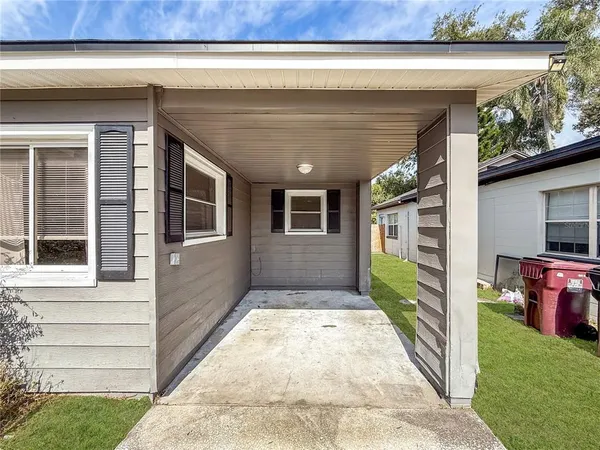 $2,000 | 1303 East Muriel Street, Orlando, FL 32806