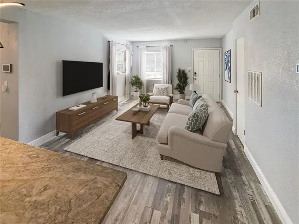 $2,000 | 1303 East Muriel Street, Orlando, FL 32806