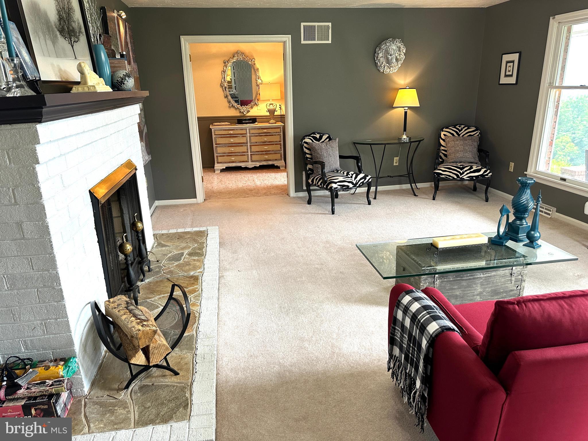 60 Head Waters Road Chester Gap, VA 22623 - Photo 18 of 32