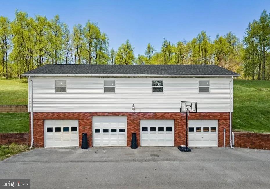 60 Head Waters Road Chester Gap, VA 22623 - Photo 30 of 32