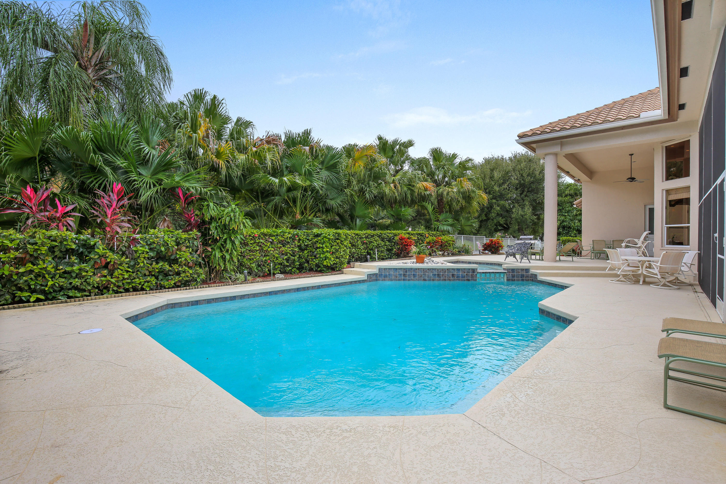 800 Northeast 77th Street Boca Raton, FL 33487 - Photo 20 of 24 Pool & Patio area