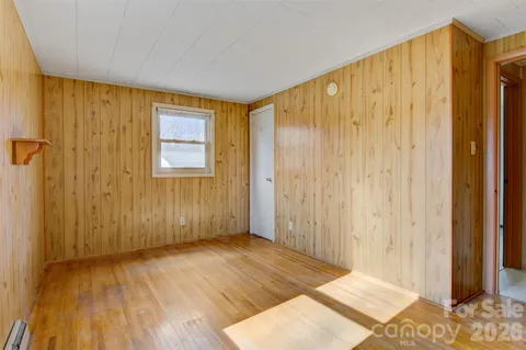 $199,000 | 24 West Berkley Avenue, Granite Falls, NC 28630