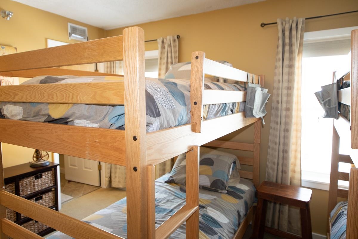 91 White Loop, Unit G 302 Ludlow, VT 05149 - Photo 17 of 25 Gallery Image 17