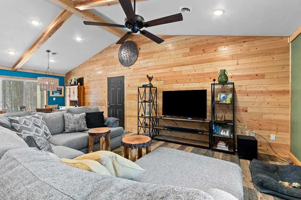 $245,000 | W9988 Terri Lane, Crivitz, WI 54114