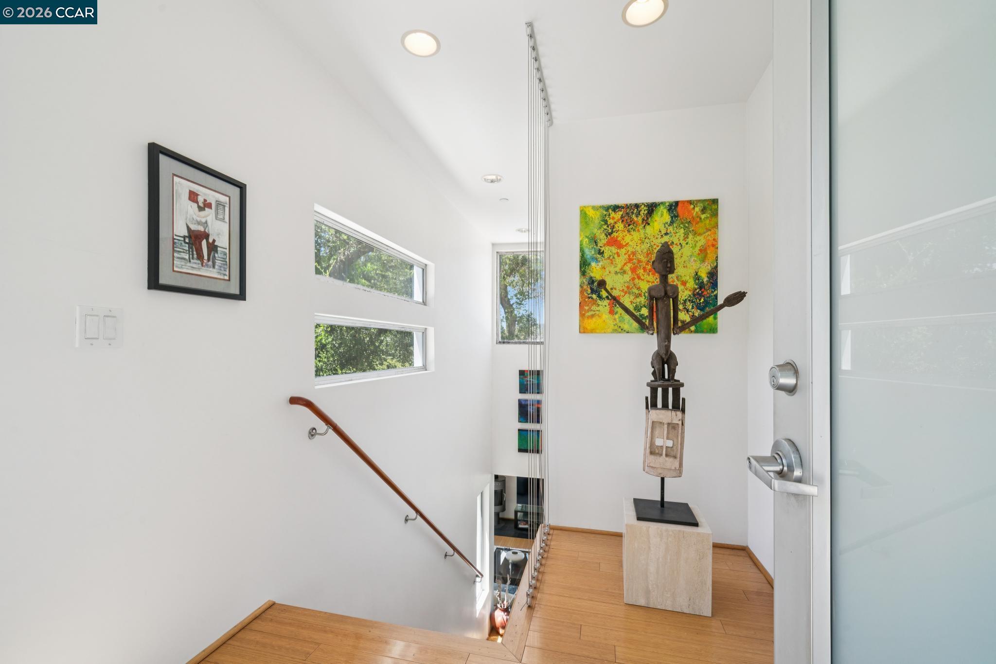 34 Underhill Road Orinda, CA 94563 - Photo 2 of 39
