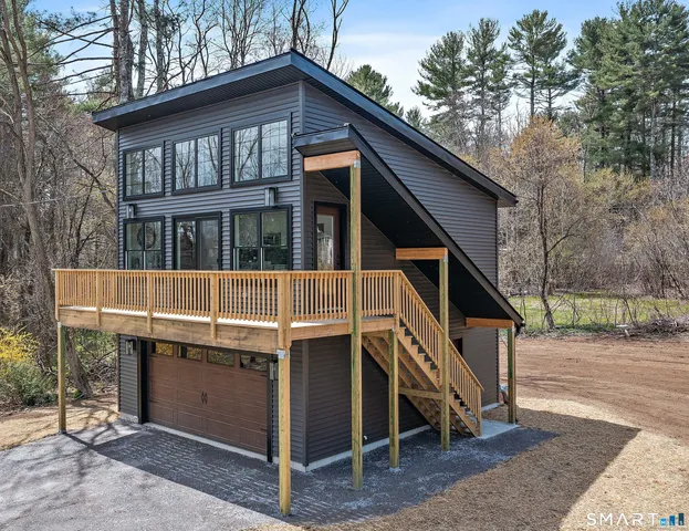 $399,900 | 14 Indian Run Drive, Thompson, CT 06277