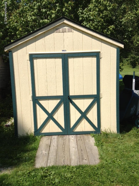 411 W Road Adams, MA 01220 - Photo 21 of 26 shed