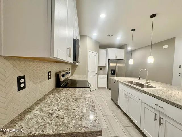 $2,200 | 1325 South 223rd Drive, Buckeye, AZ 85326