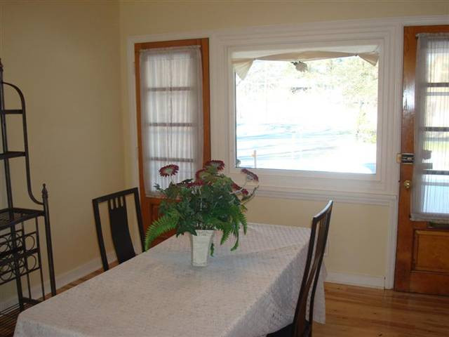 2146 Rosendale Road Niskayuna, NY 12309 - Photo 2 of 12 Photo 2
