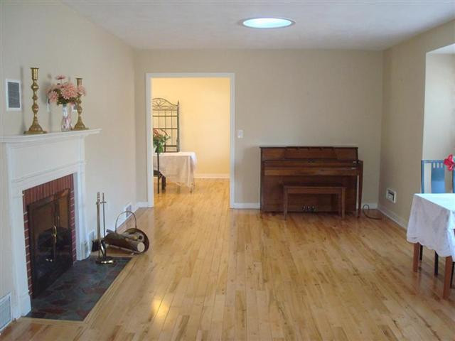 2146 Rosendale Road Niskayuna, NY 12309 - Photo 4 of 12 Photo 4