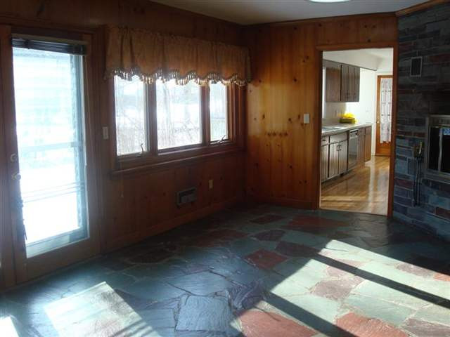 2146 Rosendale Road Niskayuna, NY 12309 - Photo 8 of 12 Photo 8