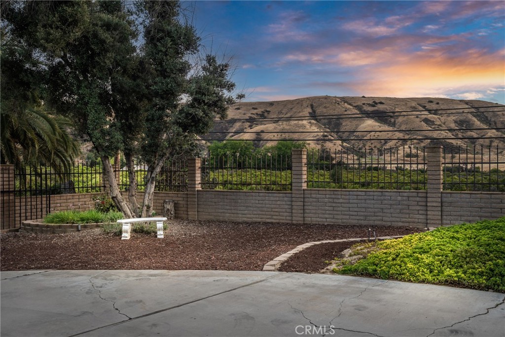 11977 San Timoteo Canyon Road Redlands, CA 92373 - Photo 8 of 75