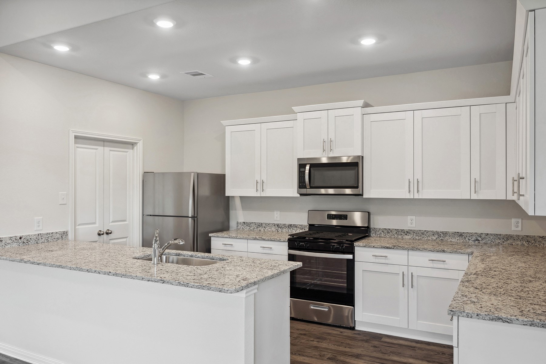 713 Jasmine Ridge Lane Waller, TX 77484 - Photo 5 of 14